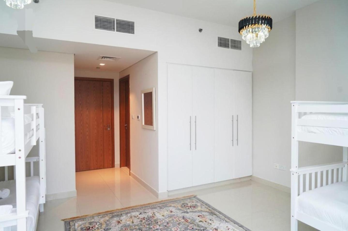 Апартаменты Diamond 2br Luxurious Retreat In Al Reem